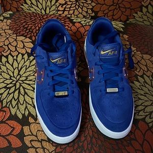 Woman Air Force-1 Special Edition Hardly Ever Worn